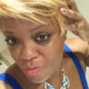 Meet your Posher, Bee